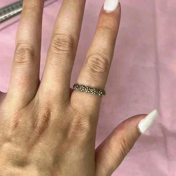 Sterling silver ring - Picture 4 of 4